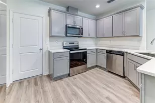 2365 Carrabelle Wy, Sanford, FL 32771 - Photo 17