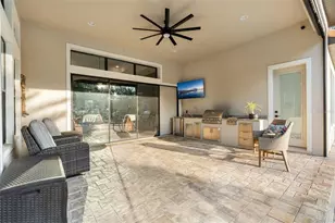 25870 Crossings Bluff Ln, Sorrento, FL 32776 - Photo 35