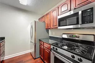 2071 Dixie Belle Dr, Orlando, FL 32812 - Photo 9