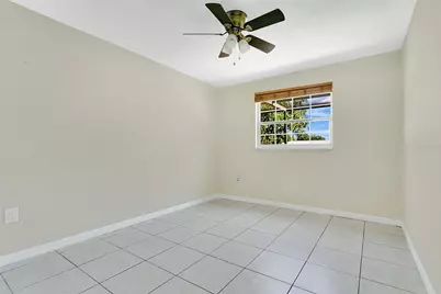3217 Castle Oak Avenue, Orlando, FL 32808 - Photo 17