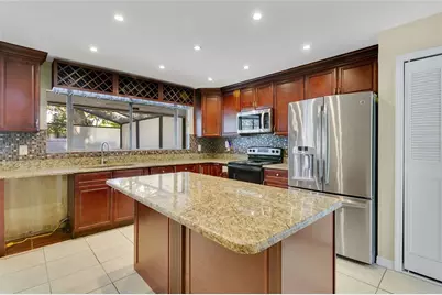 3217 Castle Oak Avenue, Orlando, FL 32808 - Photo 3