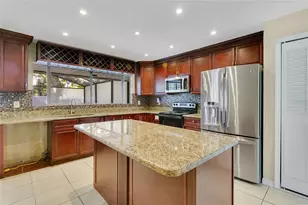 3217 Castle Oak Ave, Orlando, FL 32808 - Photo 3