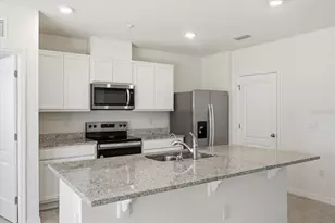 3669 Rory Oak Cir, Apopka, FL 32703 - Photo 9