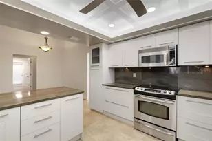 3545 Oak Grove Dr, Sarasota, FL 34243 - Photo 27