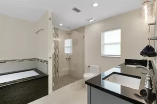 3545 Oak Grove Dr, Sarasota, FL 34243 - Photo 41