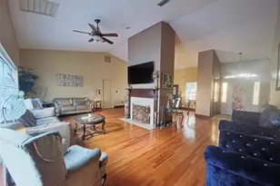 1052 Laura St, Casselberry, FL 32707 - Photo 3