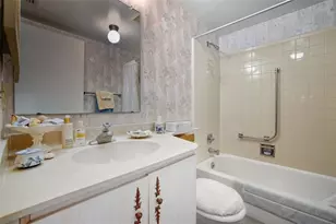 19029 US Hwy 19 N, Clearwater, FL 33764 - Photo 25