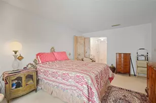 19029 US Hwy 19 N, Clearwater, FL 33764 - Photo 21