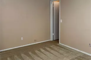 1317 Lucaya Cir, Orlando, FL 32824 - Photo 15