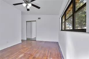 2420 Pershing Ave, Orlando, FL 32806 - Photo 15