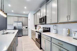 2341 Salty Winds Wy, Kissimmee, FL 34747 - Photo 13