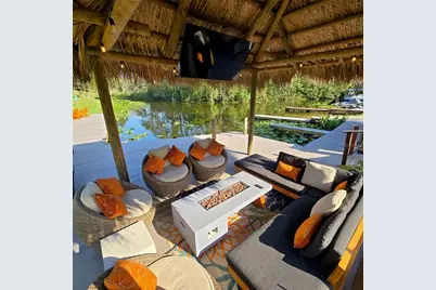 19240 SE Highway 42, Weirsdale, FL 32195 - Photo 1