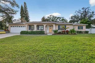 128 Essex Dr, Longwood, FL 32779 - Photo 1