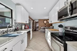 128 Essex Dr, Longwood, FL 32779 - Photo 7