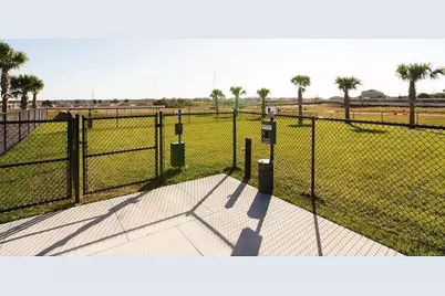 7283 Hammerstone Way, Groveland, FL 34736 - Photo 23