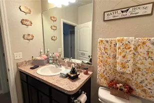 358 Hibiscus Dr, Kissimmee, FL 34759 - Photo 19