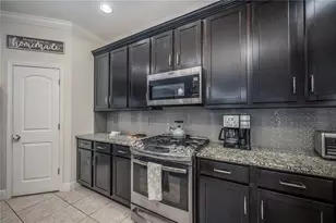 23986 Terracina Ct, Land O Lakes, FL 34639 - Photo 9