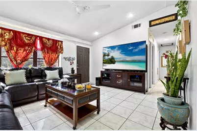 1081 Pasadena Road SE, Palm Bay, FL 32909 - Photo 5