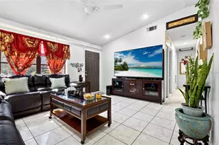 1081 Pasadena Rd SE, Palm Bay, FL 32909 - Photo 5