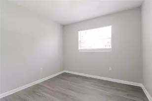 8315 Calais Cir, Orlando, FL 32825 - Photo 11