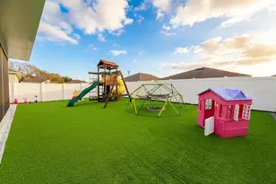 5130 Fiddlewood Way, Saint Cloud, FL 34771 - Photo 9