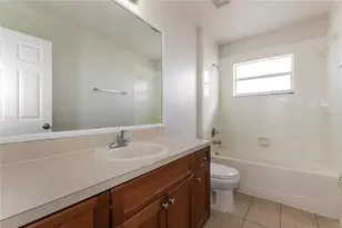 11420 Bay Gardens Loop, Riverview, FL 33569 - Photo 13