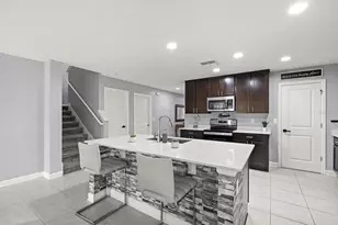 744 Simone Ct, Haines City, FL 33844 - Photo 5