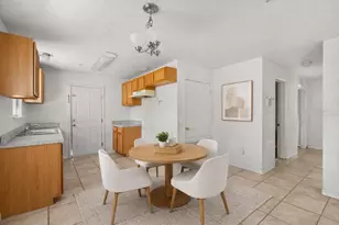 809 Talladega St, Leesburg, FL 34748 - Photo 5