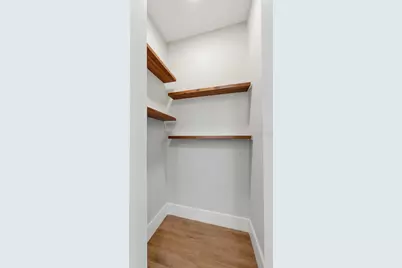 330 Montana Avenue, Saint Cloud, FL 34769 - Photo 11