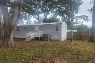 13712 Coman Rd, Jacksonville, FL 32218 - Photo 9