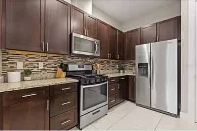 2637 Sunrise Shores Drive, Kissimmee, FL 34747 - Photo 5