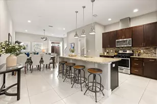 2637 Sunrise Shores Dr, Kissimmee, FL 34747 - Photo 5