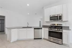 26340 Feathergrass Cir, Leesburg, FL 34748 - Photo 5