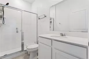 26340 Feathergrass Cir, Leesburg, FL 34748 - Photo 23