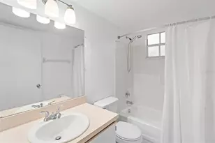 2051 Royal Bay Blvd, Kissimmee, FL 34746 - Photo 17