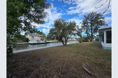 13737 Michelle Avenue, Hudson, FL 34667 - Photo 27