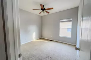 2304 Betsy Ross Ln, Saint Cloud, FL 34769 - Photo 7