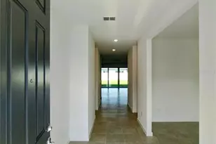 33325 Binding Ties Ln, Wesley Chapel, FL 33545 - Photo 3