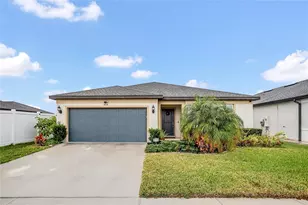 906 Swaying Sawgrass Ave, Ruskin, FL 33570 - Photo 1