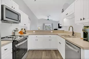 1367 Willow Crest Dr, Clermont, FL 34711 - Photo 11