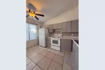 4701 Almond Willow Drive, Orlando, FL 32808 - Photo 3