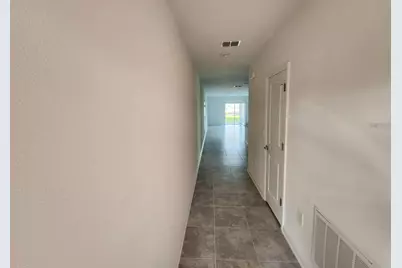 2713 Runners Circle, Clermont, FL 34714 - Photo 3