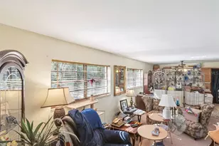 301 Shady Woods Rd, Geneva, FL 32732 - Photo 11