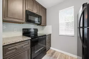 943 Bakewell Ct, Lake Mary, FL 32746 - Photo 9