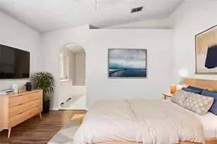 914 Stallion Way, Valrico, FL 33594 - Photo 7