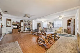 175 Bull Run Ave, Osteen, FL 32764 - Photo 7