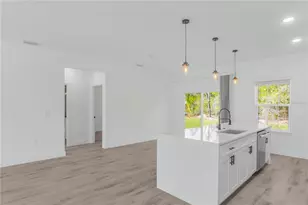 8102 N Maltese Dr, Citrus Springs, FL 34433 - Photo 7