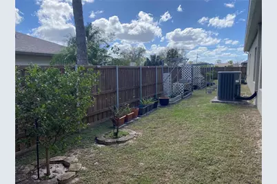 23149 Hammond Avenue, Port Charlotte, FL 33954 - Photo 31