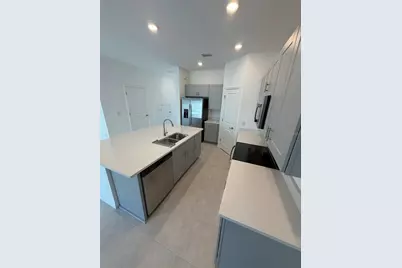 2914 Canary Avenue, Davenport, FL 33837 - Photo 3