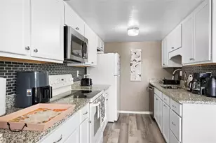 1001 Plantation Dr, Kissimmee, FL 34741 - Photo 19